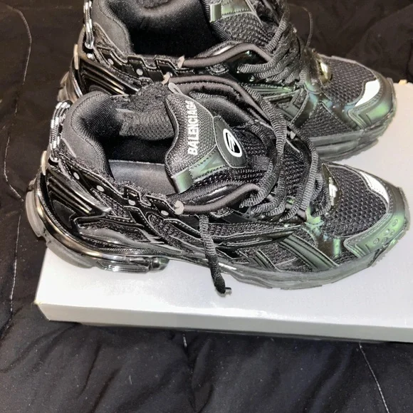 Balenciaga Grey Box - Picture 4 of 8